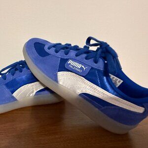 Puma sneakers